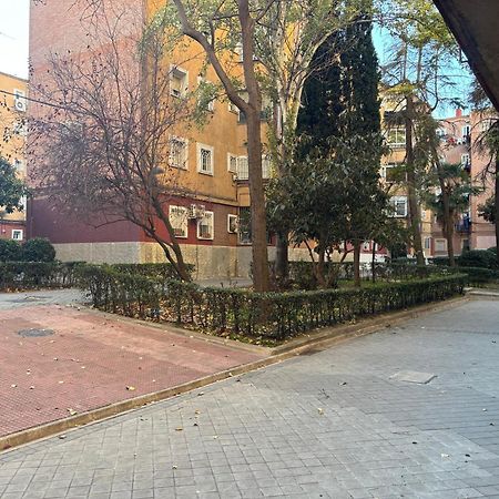 Madrid Rio Apartment Exterior foto